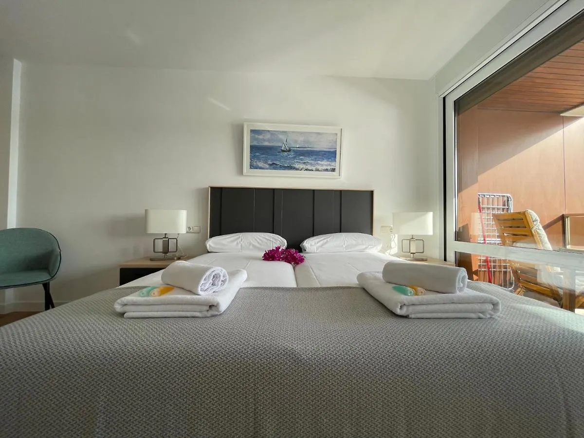 Ibaia By Smiling Rentals contacts